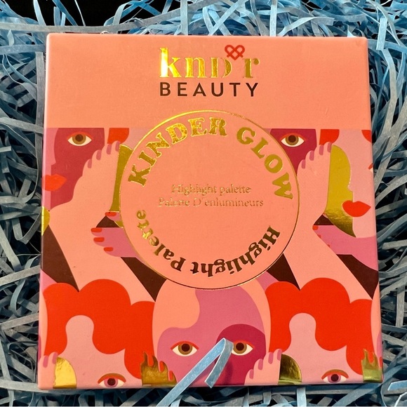 NIB kndr BEAUTY Kinder Glow Highlight Palette For All Skin Tones - Picture 6 of 7